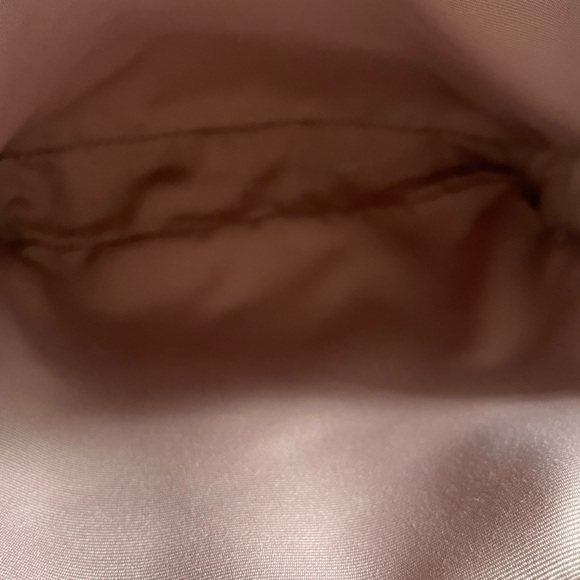 Marc Jacobs - The Box Leather Crossbody *Pre-Loved* - Picture 9 of 12